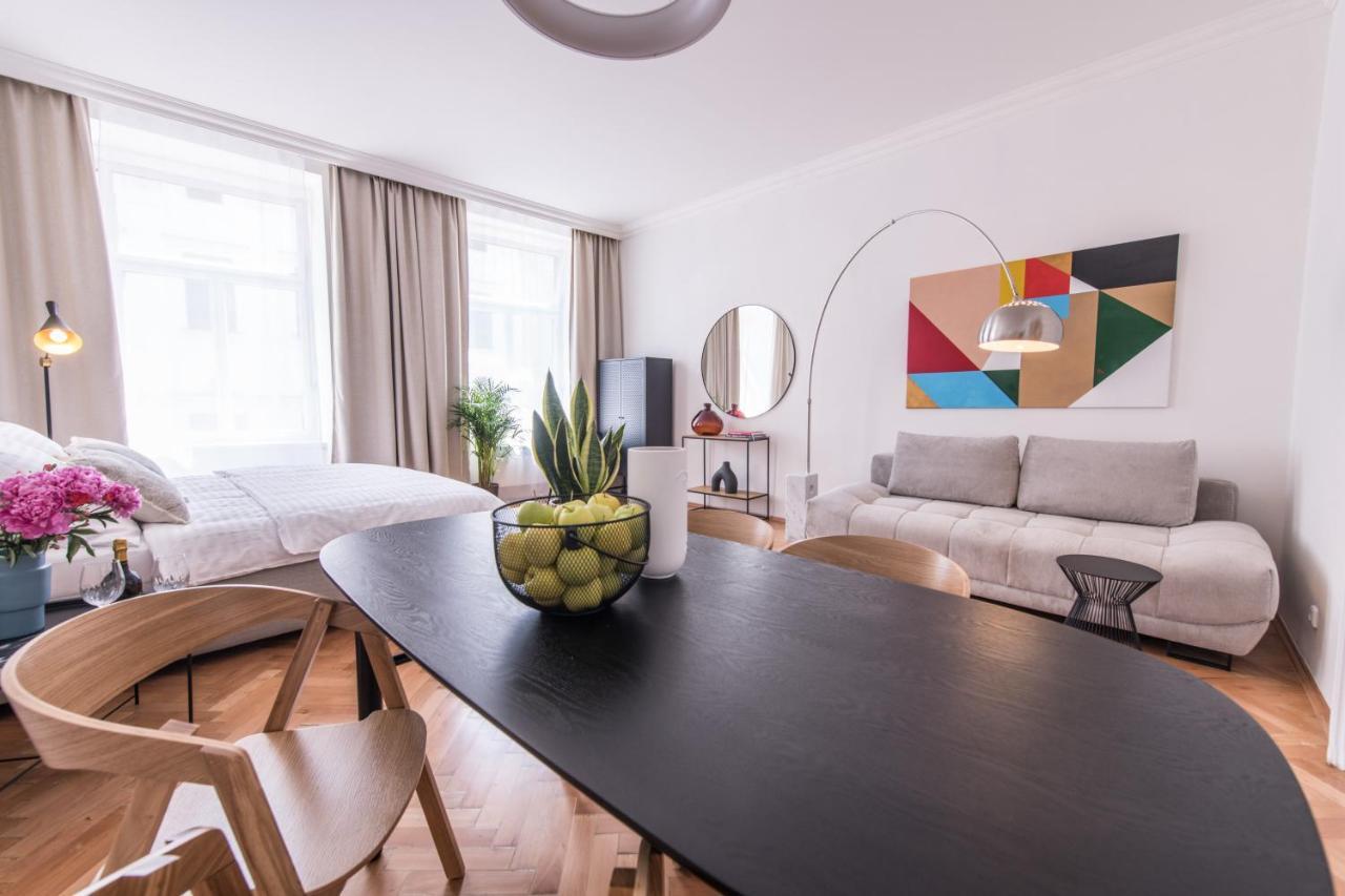 New Design Apt - Central Location Wenceslas Square Praga Esterno foto